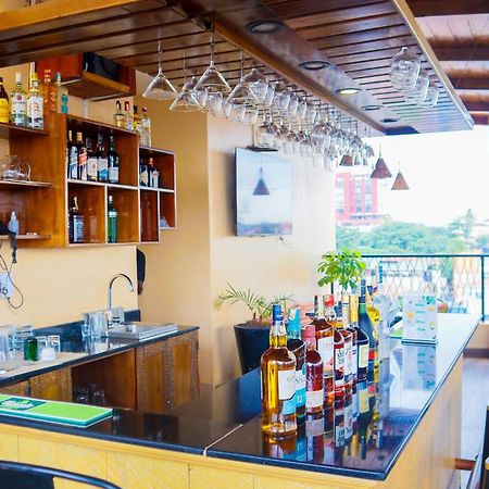 Millennium Terrace Hotel Kampala Extérieur photo