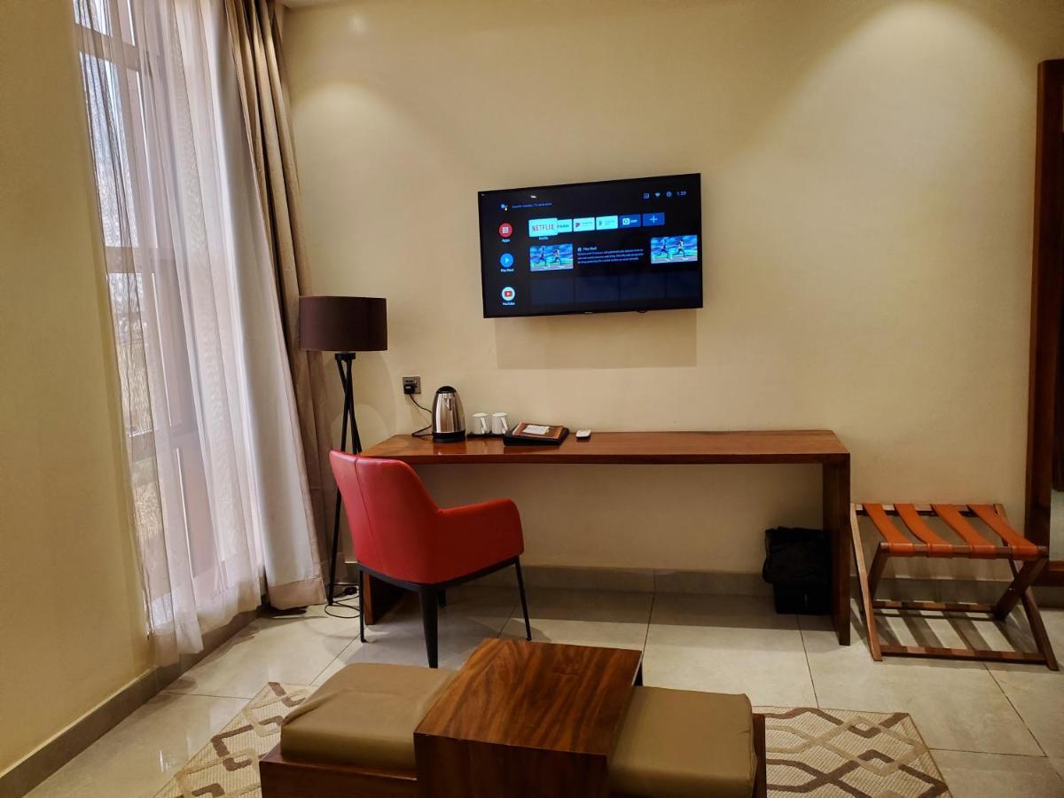 Millennium Terrace Hotel Kampala Extérieur photo