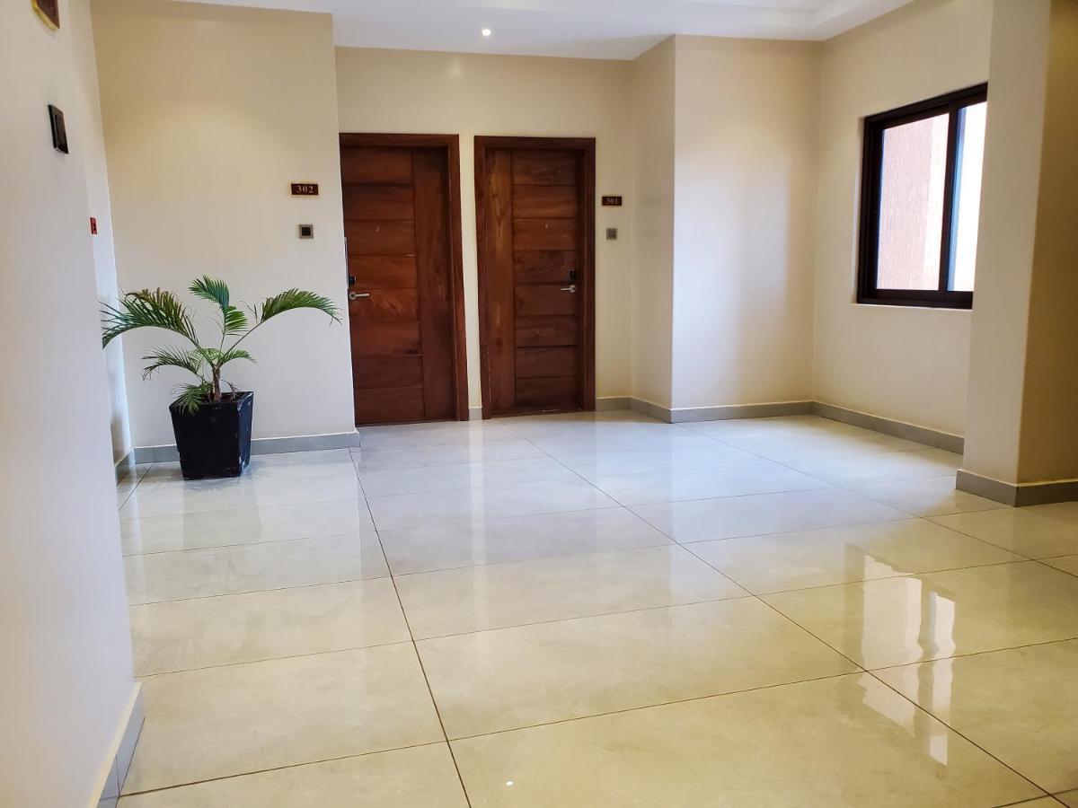 Millennium Terrace Hotel Kampala Extérieur photo