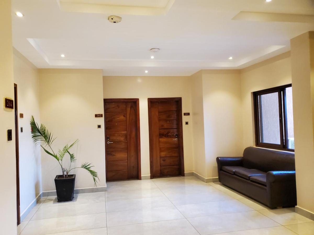 Millennium Terrace Hotel Kampala Extérieur photo