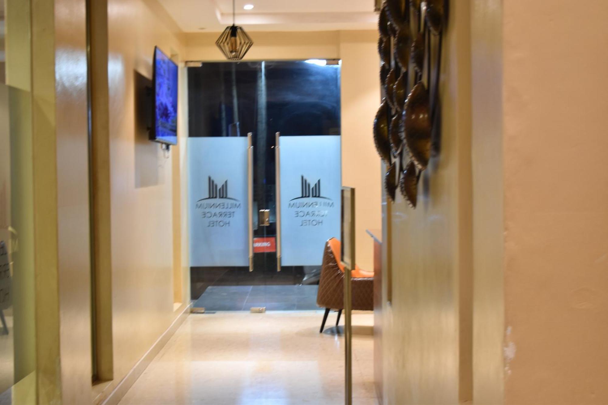 Millennium Terrace Hotel Kampala Extérieur photo