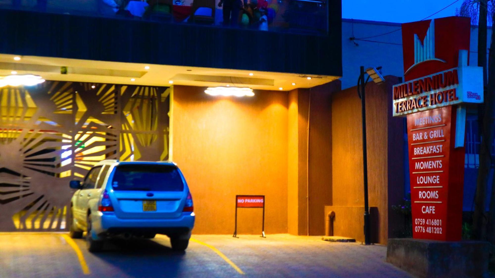 Millennium Terrace Hotel Kampala Extérieur photo