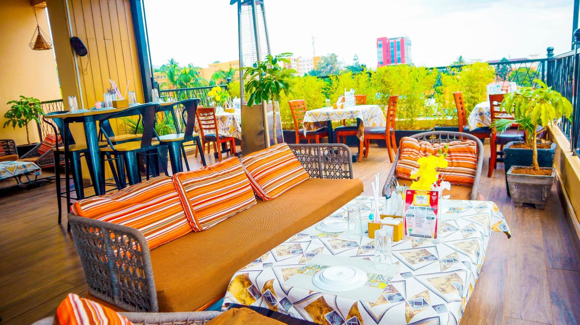 Millennium Terrace Hotel Kampala Extérieur photo